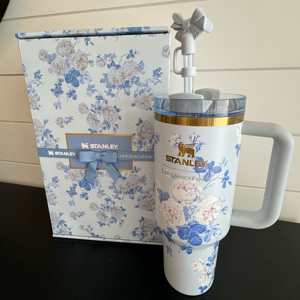 Brand New Stanley x LoveShackFancy 40 oz tumbler Everblooming Rosettes pattern